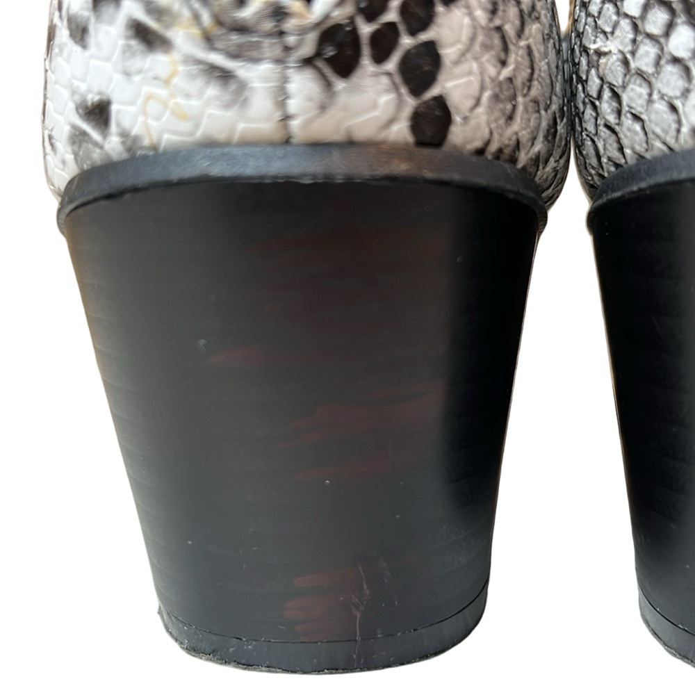 EUC Cowboy western booties sz 6.5 WOMEN’S zip up back YOKI VEGAN low h… - Picture 6 of 14